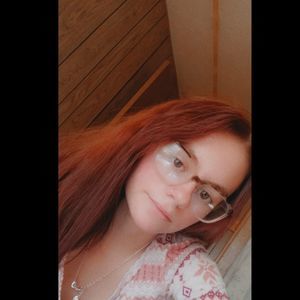 Meet your Posher, Briana